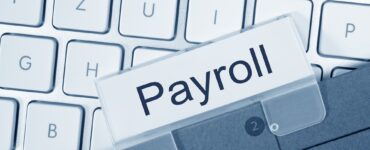 how to pay international employees