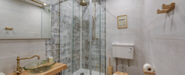 guest bathroom essentials