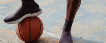 how to clean basketball shoes
