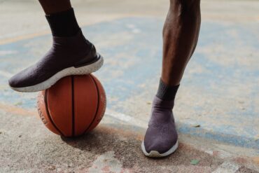 how to clean basketball shoes