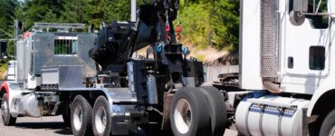 semi truck towing