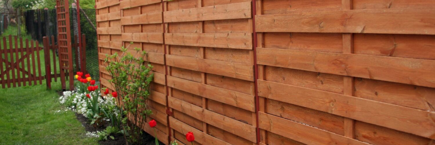 metal privacy fence