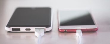 USB charging station