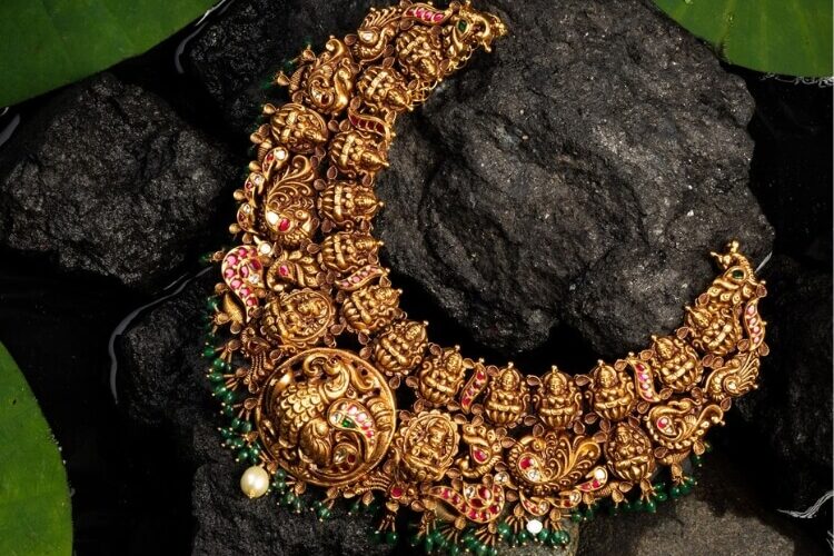 antique gold necklace