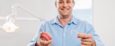 clear orthodontic retainer